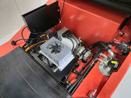 Electric - 4 wheels 2025  EP Equipment EFL252X2 NC150 (6)