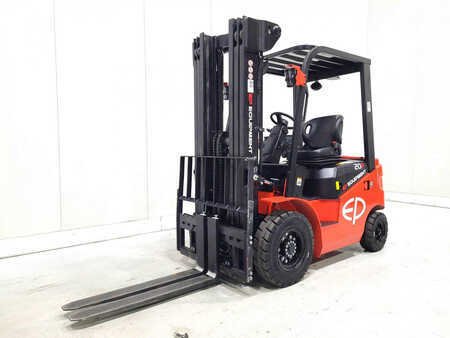 Chariots électriques à 4 roues 2025  EP Equipment EFL203P FT 280 NC (2)