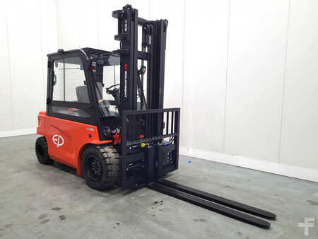 4-wiel elektrische heftrucks 2024  EP Equipment CPD50L1 560 FC (2)