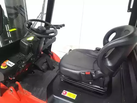 Elektromos 4 kerekű 2022  EP Equipment EFL302 410 HC RENTAL (3)