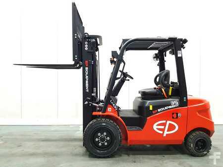 4-wiel elektrische heftrucks 2024  EP Equipment EFL353P 460 HC (1)