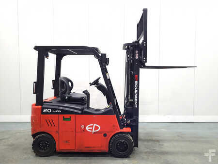 4-wiel elektrische heftrucks 2021  EP Equipment CPD20L1 360 NC (1)
