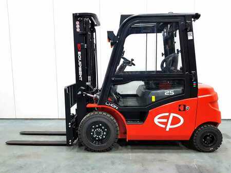 4-wiel elektrische heftrucks 2023  EP Equipment EFL253B 205 FC (7)