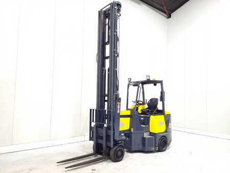 VZV pro práci v úzk.uličkách-retrakt 2017  Aisle Master 20SHE (2)