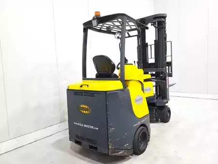 Articulated Trucks / VNA 2016  Aisle Master 20SE (5)