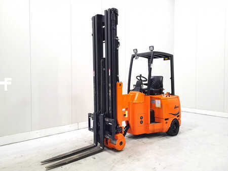 Kääntökelkkatrukki 2016  Bendi B318-60SS (2)