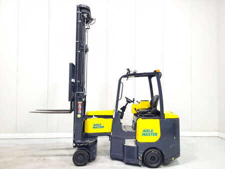 Smalle gangen trucks 2019  Aisle Master 20SHE (1)