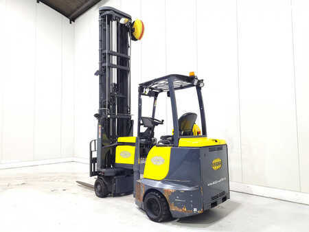 VZV pro práci v úzk.uličkách-retrakt 2018  Aisle Master 20WHE (5)