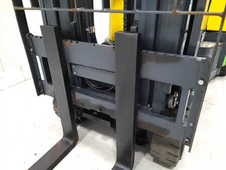 Kääntökelkkatrukki 2018  Aisle Master 20WHE (4)