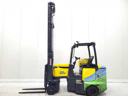 Kääntökelkkatrukki 2018  Aisle Master 20WHE (7)