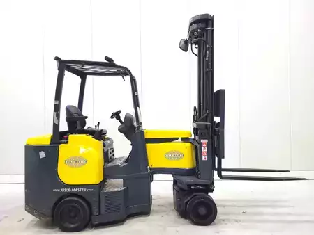 Kääntökelkkatrukki 2016  Aisle Master 20SE (1)