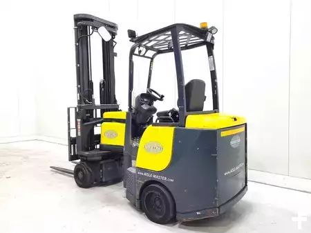 Kääntökelkkatrukki 2016  Aisle Master 20SE (5)