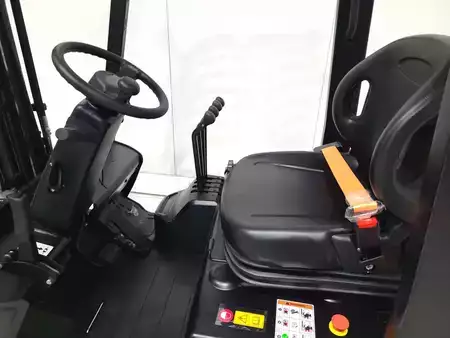 Electric - 3 wheels 2026  EP Equipment TVL151 150 NC (3)