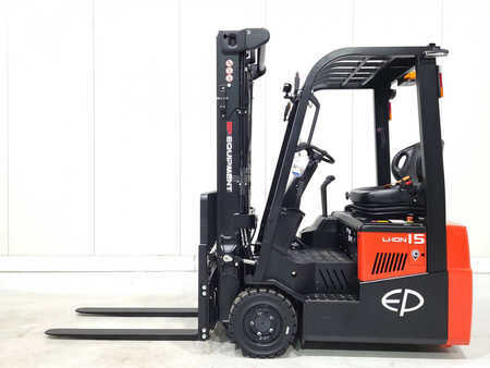 Elektro tříkolové VZV 2025  EP Equipment CPD15TVL 150 NC (1)