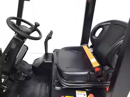 Carrelli elettrici 3 ruote 2025  EP Equipment CPD15TVL 150 NC (2)