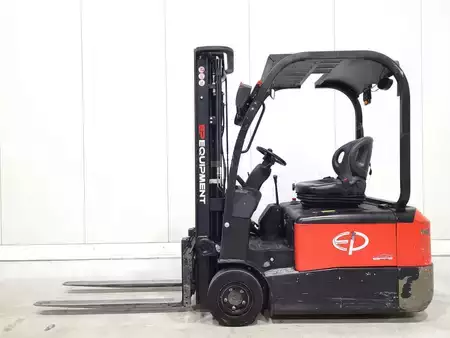 Chariots électriques à 3 roues 2021  EP Equipment CPD18TV8 NC 360 (7)