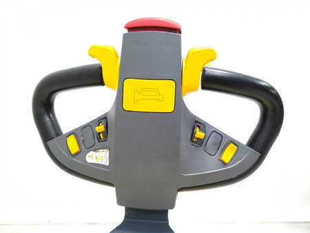 Hochhubwagen Sitz 2021  Combilift CS1500 (3)