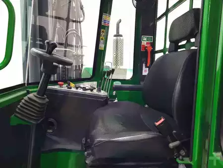 Vierweg zijlader 2018  Combilift C8000 (3)