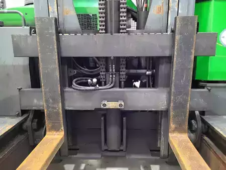 Vierweg zijlader 2018  Combilift C8000 (4)
