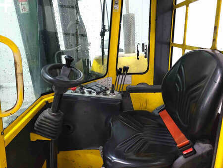 4-Tie Trukki 2020  Combilift C7000 (3)