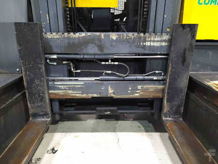 4-Tie Trukki 2020  Combilift C7000 (4)