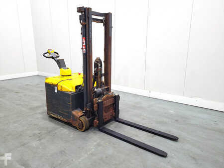 High lift pallet trucks sit-down 2020  Combilift CS1500 (2)