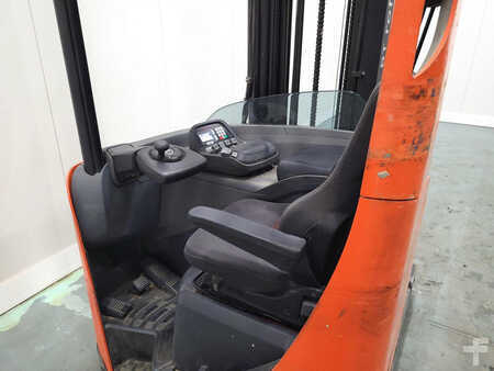 Reach Trucks 2014  BT RRE160E (3)