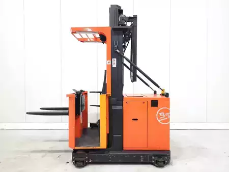 Vertikal-Kommissionierer 2011  BT OP1000HSE (1)