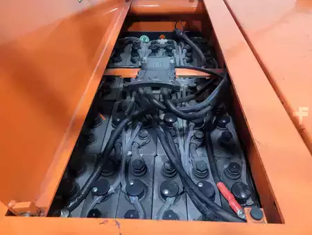 Vertikal-Kommissionierer 2011  BT OP1000HSE (6)