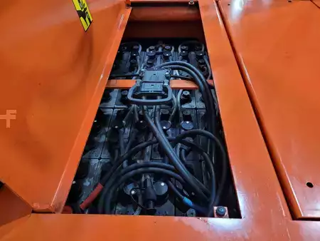 Vertikal-Kommissionierer 2011  BT OP1000HSE (6)
