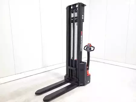 Stapelaars met staplatform 2026  EP Equipment DS3 (2)