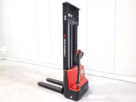 Stapelaars met staplatform 2026  EP Equipment DS3 (5)
