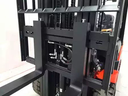 Sähkö - 4 pyör 2025  EP Equipment EFL303 280 HC (4)