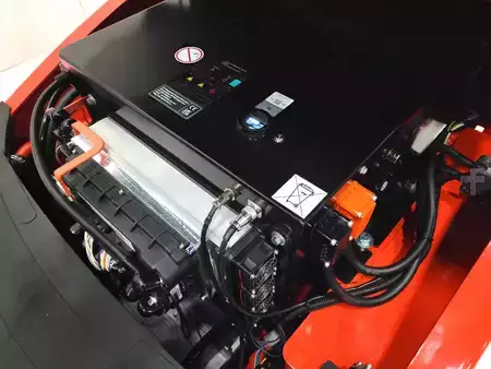 Sähkö - 4 pyör 2025  EP Equipment EFL303 280 HC (6)