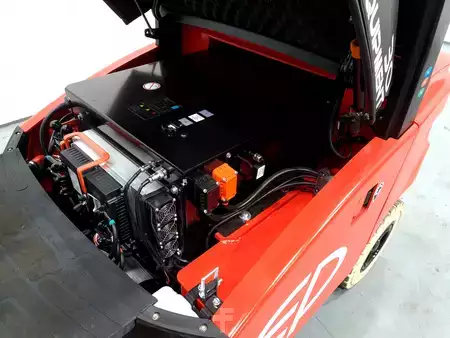 Elektromos 4 kerekű 2023  EP Equipment EFL303B 205 HC (6)