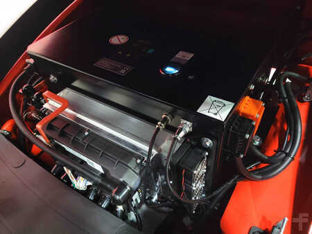 Elektro čtyřkolový VZV 2025  EP Equipment EFL353 280 FC (6)