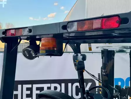 LPG Forklifts 2010  TCM FHG15T3 (13)