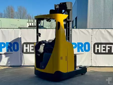 Chariots à mât rétractable 2014  BT RRE 160 (1)