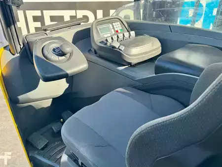 Chariots à mât rétractable 2014  BT RRE 160 (6)