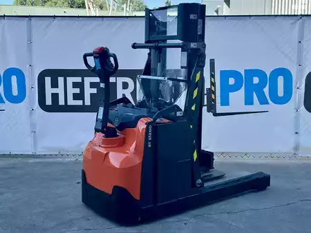 Stapelaars 2018  Toyota SWE120XR (1)