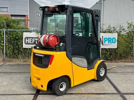 Jungheinrich TFG 320 s