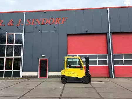 Elektro 4 Rad 2012  Hyster J3.0 XN CAT 3 GD (1)