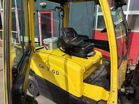 Elektro 4 Rad 2012  Hyster J3.0 XN CAT 3 GD (15)