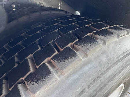 Terminálový traktor 2013  Terberg RT 223 (11)