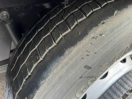 Terminálový traktor 2013  Terberg RT 223 (13)