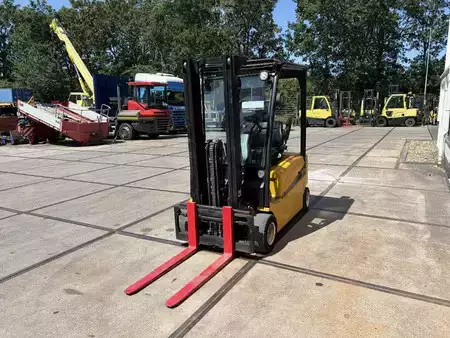 4-wiel elektrische heftrucks 2010  Yale ERP 20 VF LWB 2000kg freelift heftruck (2702HOURS) (4)
