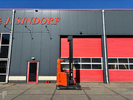 Retráctil 2015 Hyster R 1.6 1600 kg 10,5meter (1)