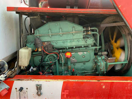 Dieselový VZV 2000  Kalmar DCD 160-12 (18)