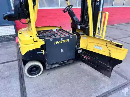Carrelli elettrici 4 ruote 2017  Hyster J 2.00 XN LWB 336 HOURS (15)