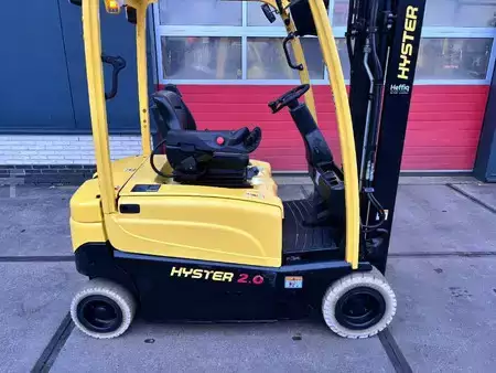 Carrelli elettrici 4 ruote 2017  Hyster J 2.00 XN LWB 336 HOURS (18)